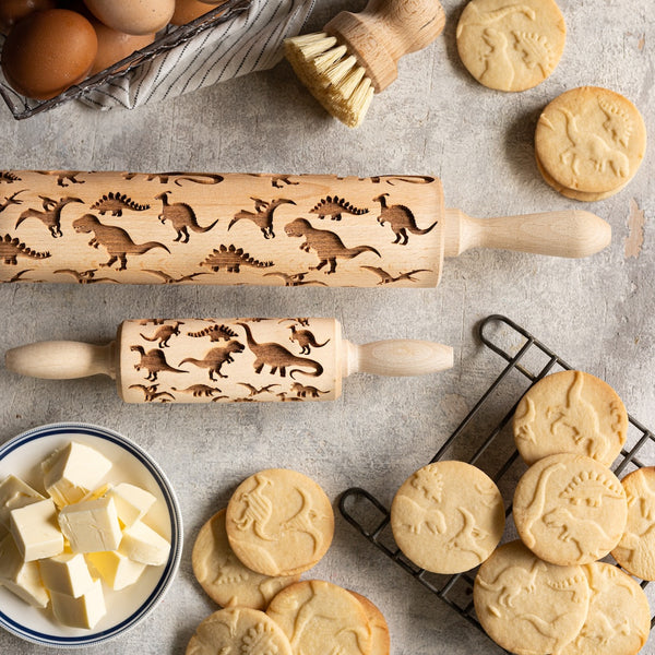 Engraved Rolling pin with Dinosaurs Pattern