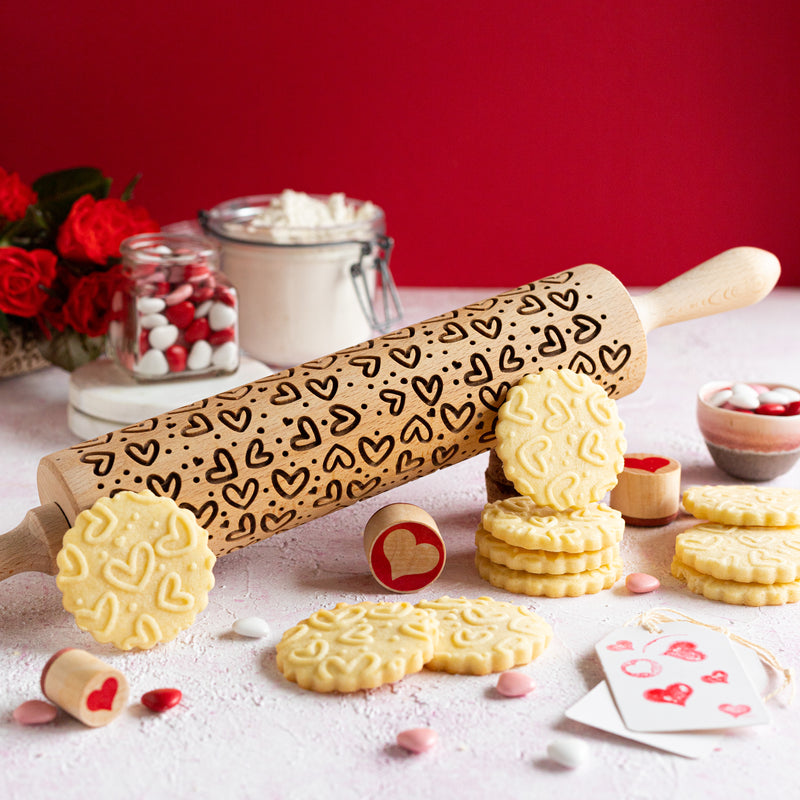 Engraved Rolling pin with Hearts Pattern